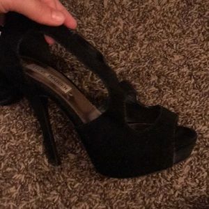 Steve Madden black heels